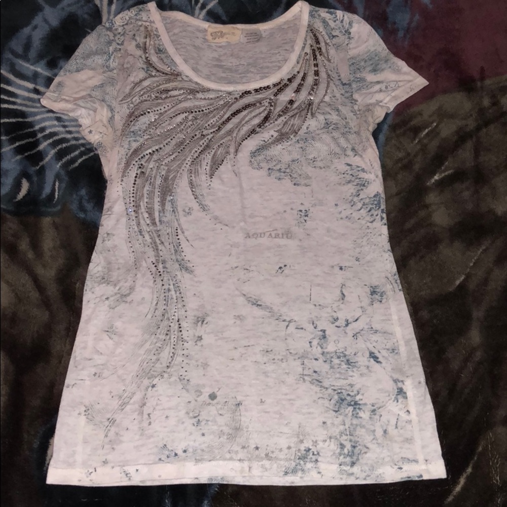 Women’s M Miss Me baby tee